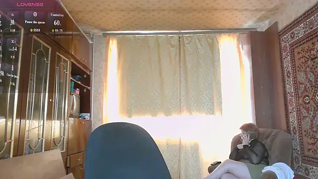 Casey peach online show from May 3, 11:26 am