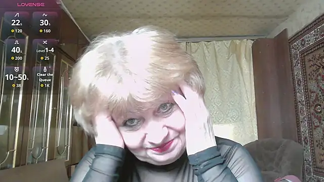 Casey peach online show from April 2, 4:41 am