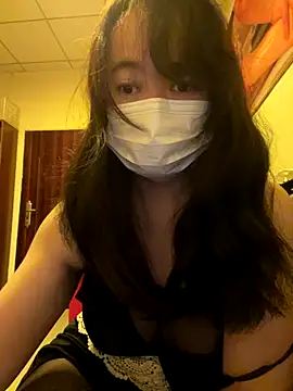 qiqi-01 online show from December 18, 3:05 pm