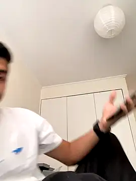 Snapshot of HotWhisper22 chatting on December 16, 1:04 pm HotWhisper22 online show from December 16, 1:04 pm