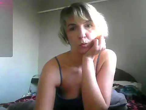 Lana Foxyy online show from April 5, 3:51 pm