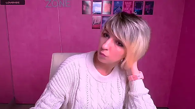 Lana Foxyy online show from March 22, 5:53 am