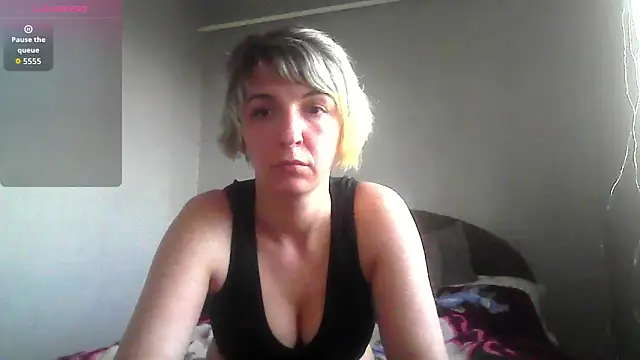 Lana Foxyy online show from April 6, 3:57 pm