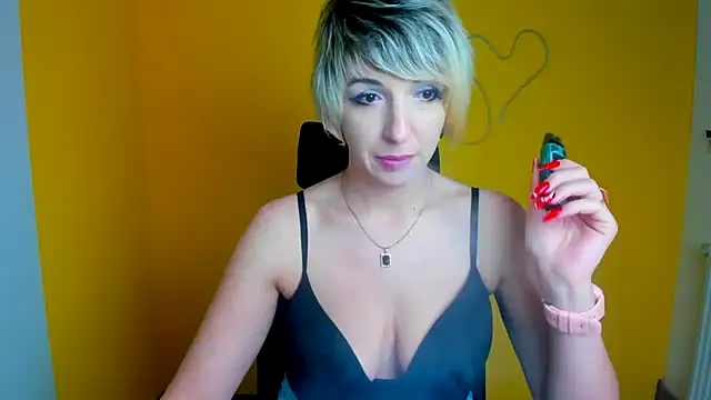 Lana Foxyy online show from March 6, 12:33 pm