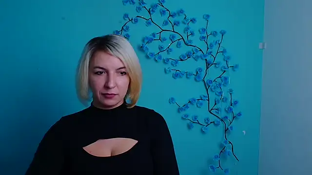 Lana Foxyy online show from December 22, 6:41 pm