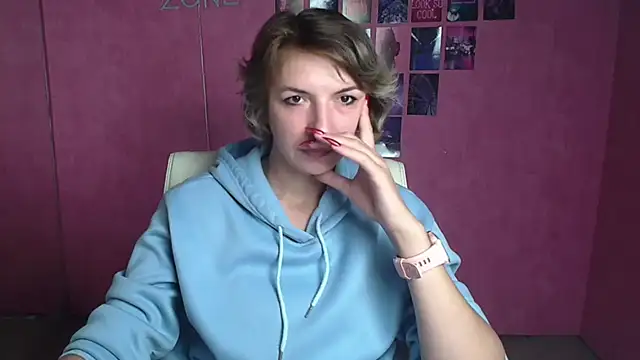 Snapshot of Lana_Foxyy chatting on July 10, 5:40 am Lana Foxyy online show from July 10, 5:40 am