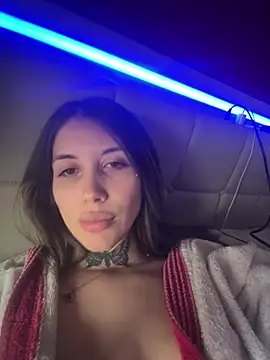 saphirafox online show from February 11, 3:56 pm