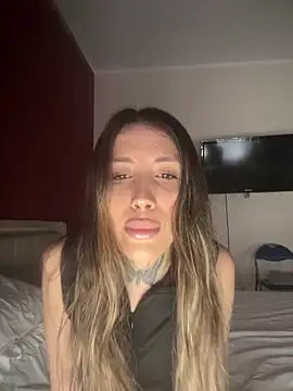 saphirafox online show from March 18, 1:46 pm