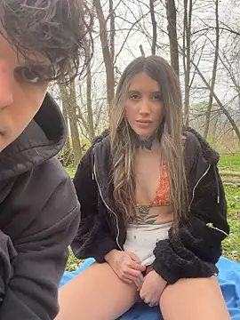 saphirafox online show from March 28, 4:30 pm