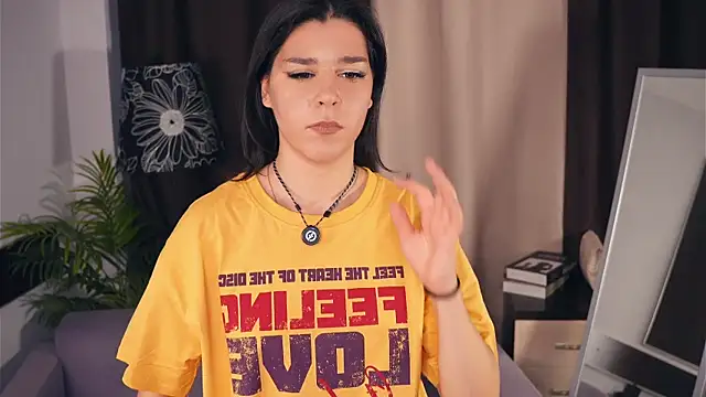 GenaSeidner online show from December 17, 10:31 am