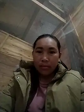 shy-jan online show from December 17, 5:34 am