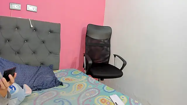 ariloe quintero online show from March 23, 2:06 pm