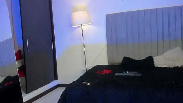 im thomass online show from February 15, 12:59 pm