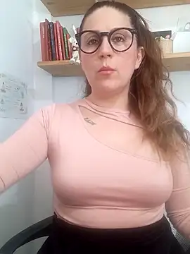 Snapshot of SofiEsteves chatting on May 14, 4:48 pm SofiEsteves online show from May 14, 4:48 pm