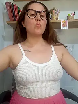 SofiEsteves online show from January 14, 2:09 pm