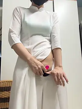 bi biii online show from April 2, 2:24 pm