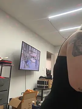 lindzybella online show from March 27, 2:20 am