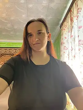 Snapshot of HarychaLysichka chatting on July 5, 7:15 am HarychaLysichka online show from July 5, 7:15 am