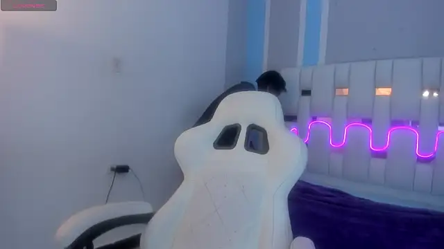 AndyKings 1 online show from February 9, 3:26 am