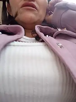 Snapshot of SAMMY_30- chatting on June 6, 12:43 pm SAMMY 30- online show from June 6, 12:43 pm