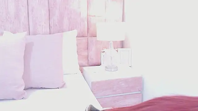 ScarlettFoox online show from February 4, 6:36 pm