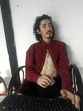 sk8-boy online show from February 26, 2:06 pm