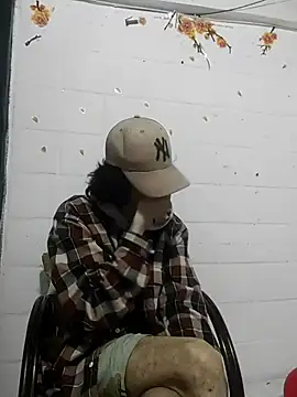 sk8-boy online show from February 16, 12:59 pm