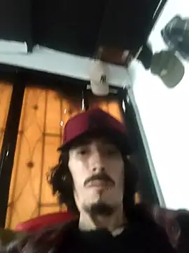 sk8-boy online show from January 11, 7:21 pm