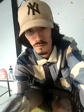 sk8-boy online show from January 6, 2:32 pm