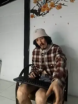 sk8-boy online show from February 7, 12:57 pm