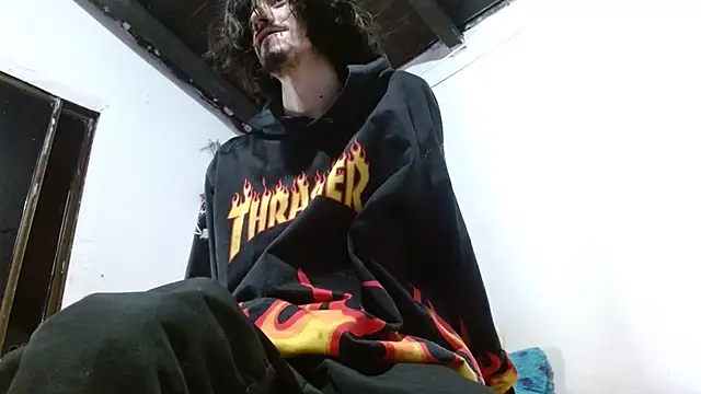 Snapshot of sk8-boy chatting on July 17, 7:11 pm sk8-boy online show from July 17, 7:11 pm