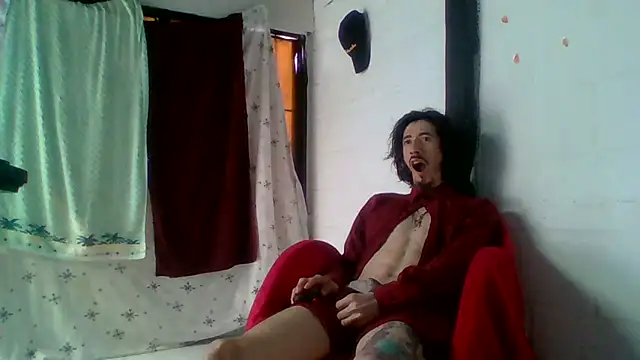Snapshot of sk8-boy chatting on May 8, 3:49 pm sk8-boy online show from May 8, 3:49 pm