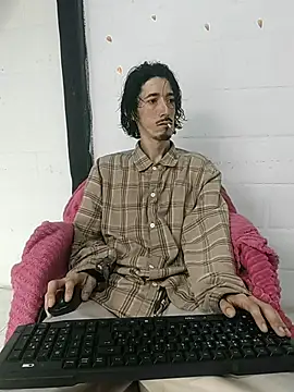 sk8-boy online show from March 26, 2:48 pm