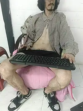 sk8-boy online show from March 12, 5:28 pm