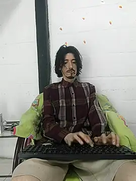 Snapshot of sk8-boy chatting on April 19, 6:54 pm sk8-boy online show from April 19, 6:54 pm