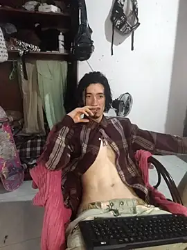 sk8-boy online show from March 30, 8:21 pm