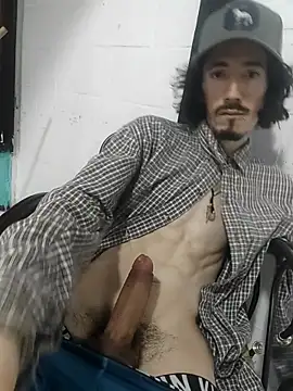 Snapshot of sk8-boy chatting on April 27, 12:47 pm sk8-boy online show from April 27, 12:47 pm