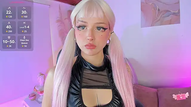 Amelie Wine online show from May 30, 4:23 pm