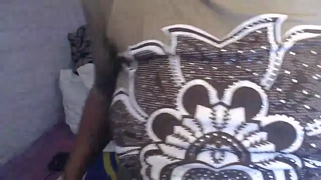 LaicyBrown76 online show from April 7, 5:37 pm