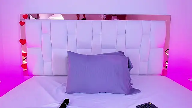 CamilleJuicy  online show from May 21, 12:46 pm