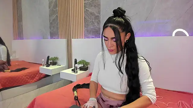 Snapshot of PamelaRed_ chatting on January 7, 7:41 pm PamelaRed online show from January 7, 7:41 pm