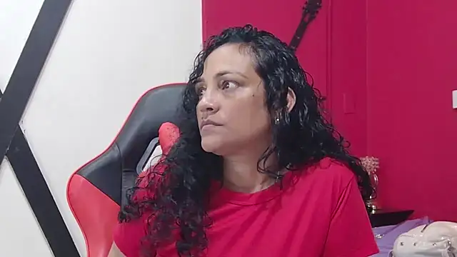 Bianca slut1 online show from April 7, 7:26 pm