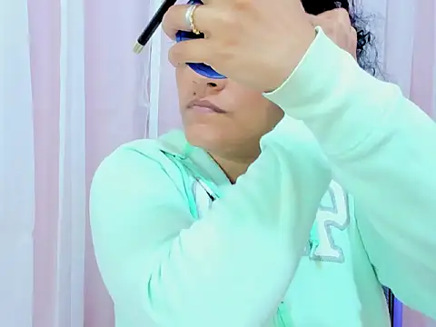 Bianca slut1 online show from January 11, 1:07 pm