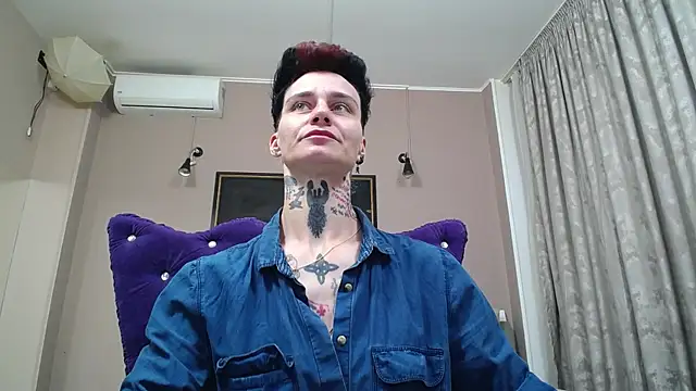 Snapshot of KennyXSX chatting on July 6, 1:29 pm KennyXSX online show from July 6, 1:29 pm