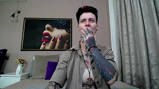 Snapshot of KennyXSX chatting on June 30, 1:44 pm KennyXSX online show from June 30, 1:44 pm