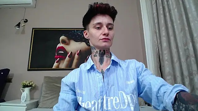 Snapshot of KennyXSX chatting on June 17, 11:31 am KennyXSX online show from June 17, 11:31 am
