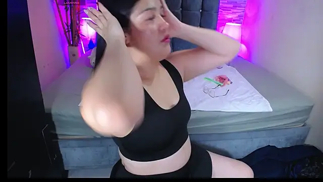 Valeri hot22 online show from May 12, 8:59 pm