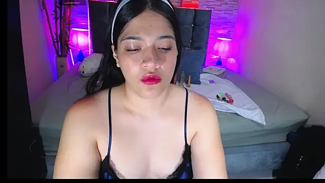 Valeri hot22 online show from April 22, 9:10 pm
