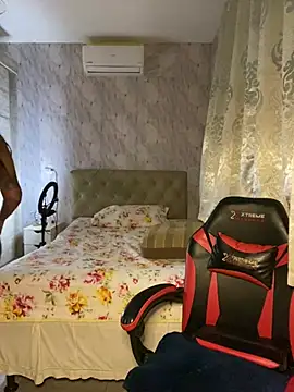 Kacaah online show from February 4, 4:40 am