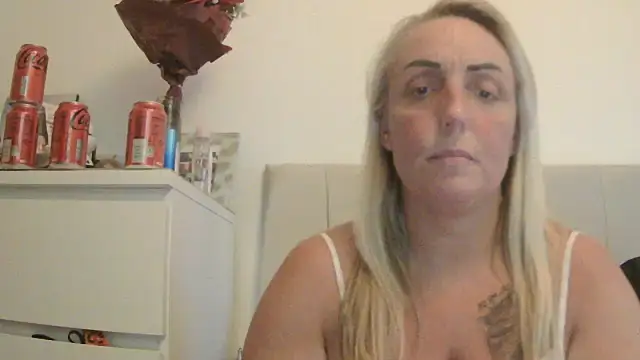 theblondecocklover online show from April 14, 6:57 pm